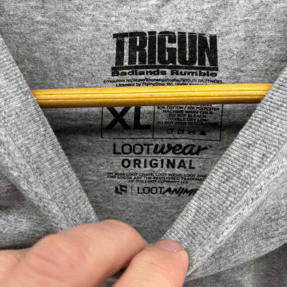 Trigun T Shirt Men XL Gray Vash Stampede Graphic Loot Wear Anime Badlands Rumble - Picture 5 of 5